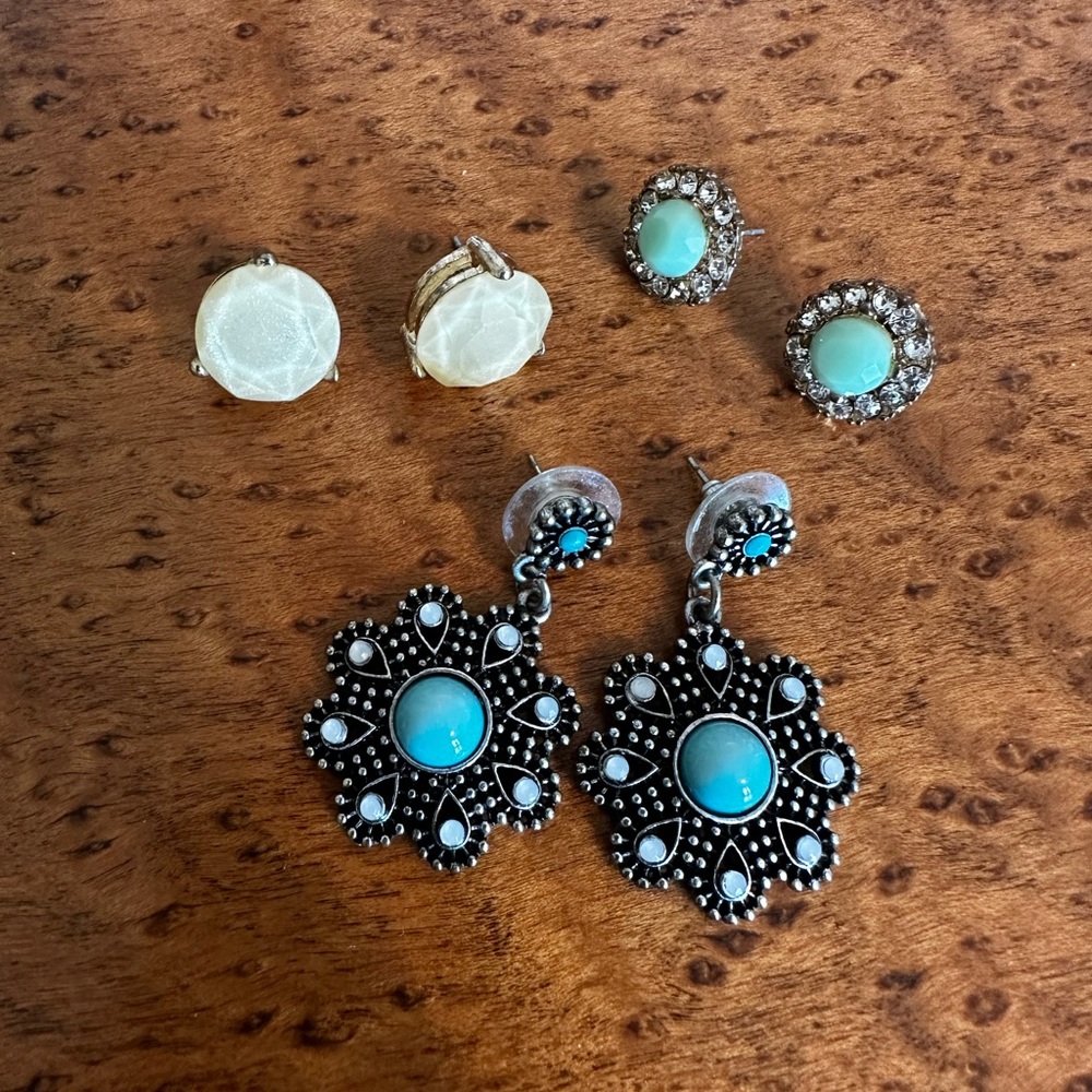 Set of 3 earrings